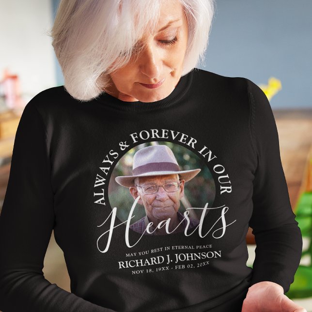 Camiseta Memorial de Foto de Homenagem 'Forever in our Hear (Criador carregado)