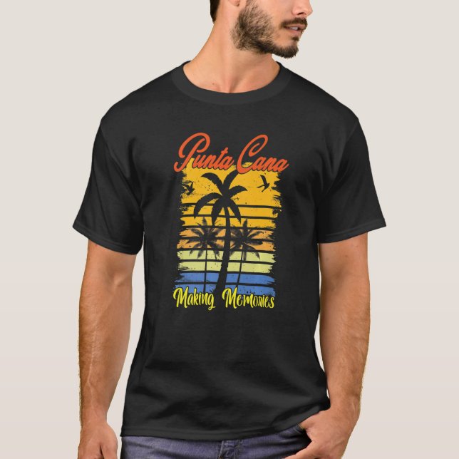 Camiseta Memórias do Fazer de Férias da Família Punta Cana  (Frente)
