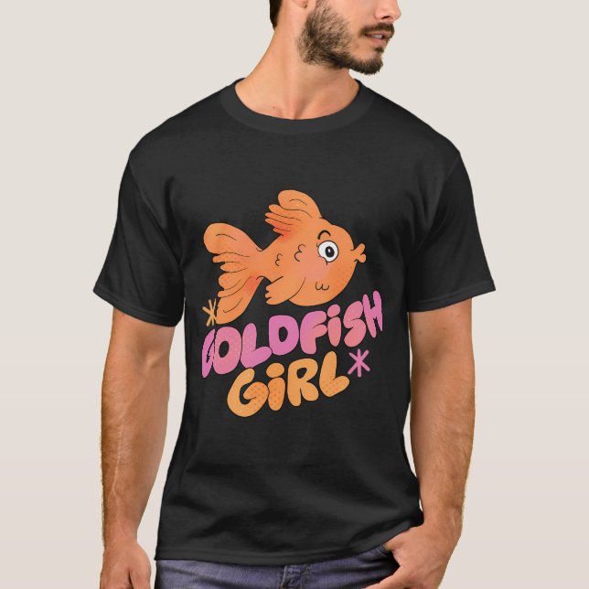 Camiseta Menina do Peixe Dourado (Roxo) (Frente)