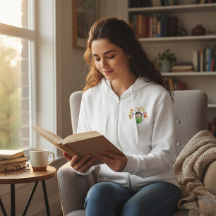 Camiseta Menina Lendo Aprendendo Letras ABC e Brinquedos