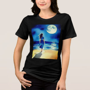 Camiseta Menina na praia debaixo de uma lua cheia
