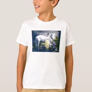 Camiseta menina vitoriosa com cavalo branco