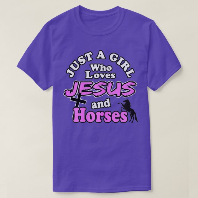 Camiseta Meninas Cavalo Amam Apenas Uma Menina Que Ama Jesu (Frente do Design)