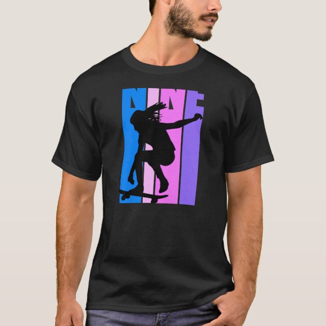 Camiseta Meninas Retro 9º Amo De Skateboard (Frente)