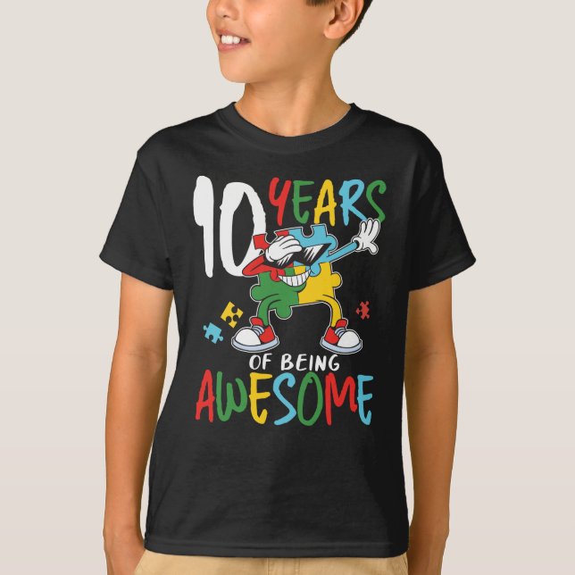 Camiseta Menino De 10 Anos De Aniversário Ou Menina Autismo (Frente)