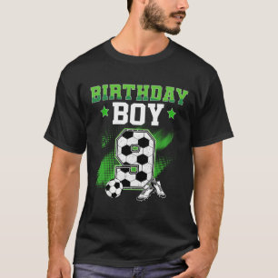 Camiseta Menino de 9 anos de idade fazendo aniversário de 9