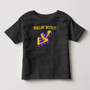 Camiseta Menino Patinador de Patins em Linha