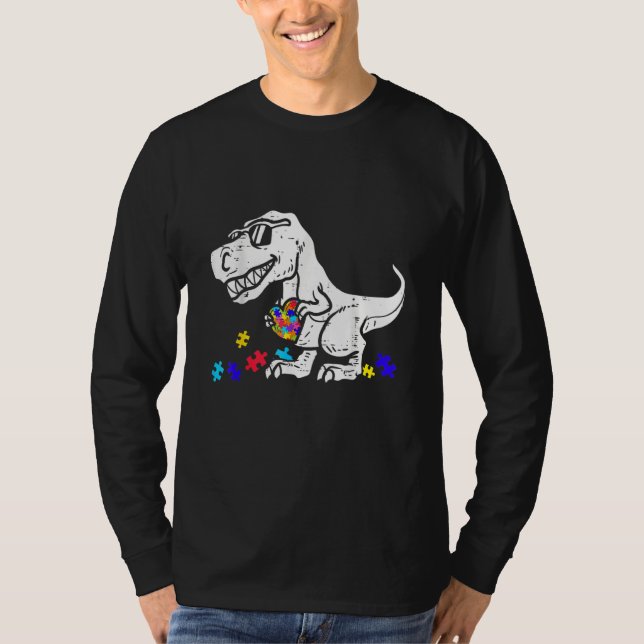 Camiseta Meninos de consciência do autismo cardíaco do Queb (Frente)