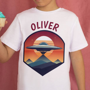 Camiseta Meninos OVNI ao pôr do sol Personalizado