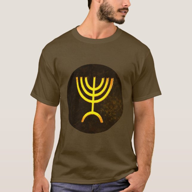 Camiseta Menorah Flame (Frente)
