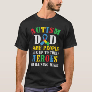 Camiseta Mens Algumas Pessoas Olham para os Heroes deles Eu