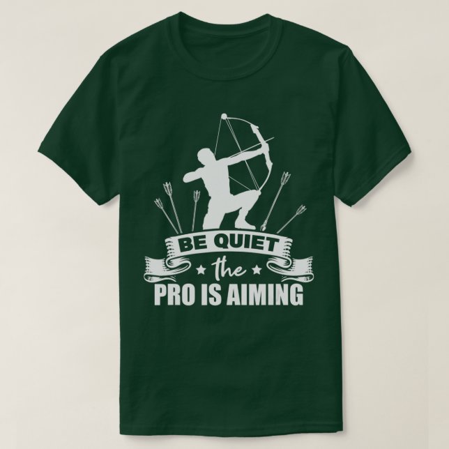 Camiseta Mens Archer The Pro Is Aiming Bow Arrows Archery  (Frente do Design)