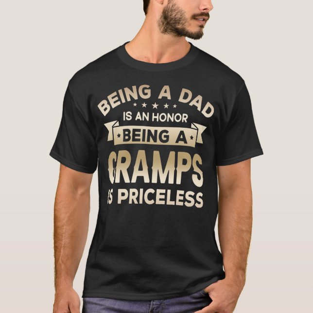 Camiseta Mens Being a DAD is an HONOR Being a GRAMPS is (Frente)