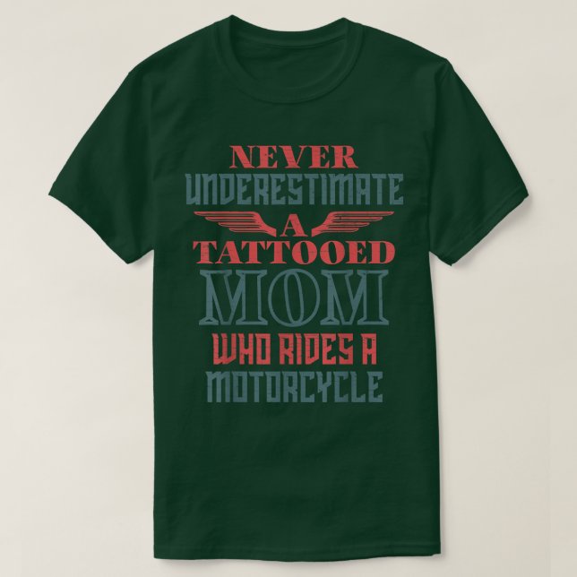 Camiseta Mens Biker Tatttooed Mom Motorcycle Riding Motorcy (Frente do Design)