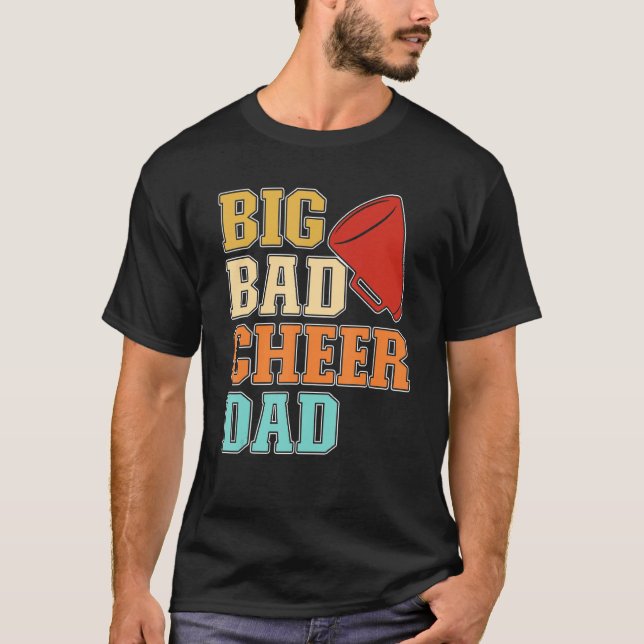 Camiseta Mens Cheer Coach Big Bad Cheer Dad (Frente)