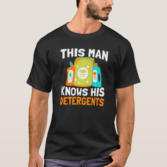 Camiseta Mens Este Homem Conhece O Detergents School Custod (Frente)