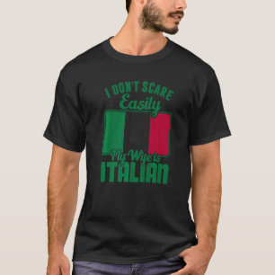 Camiseta Mens Eu Não Assusto Facilmente A Minha Esposa É It