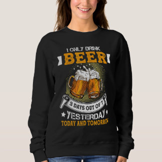 Camiseta Mens Eu Só Bebo 3 Dias De 7 Ontem