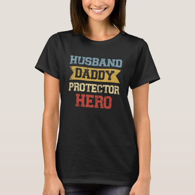Camiseta Mens Husband Protetor Pai Herói Vovô Stepdad (Frente)