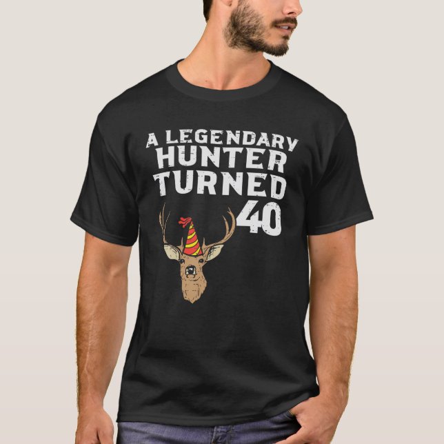 Camiseta Mens Legendary Hunter Transformou 40 Deer Hunt 40T (Frente)