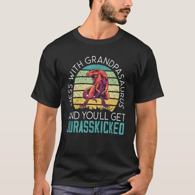 Camiseta Mens Mess Com Avô E Você Vai Pegar Jurass (Frente)