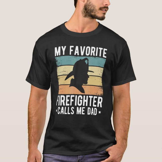 Camiseta Mens Meu Bombeiro Favorito Me Chama De Pai Pai (Frente)