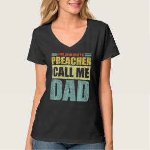 Camiseta Mens Meu Pastor Favorito me chama de D do Pai Pai
