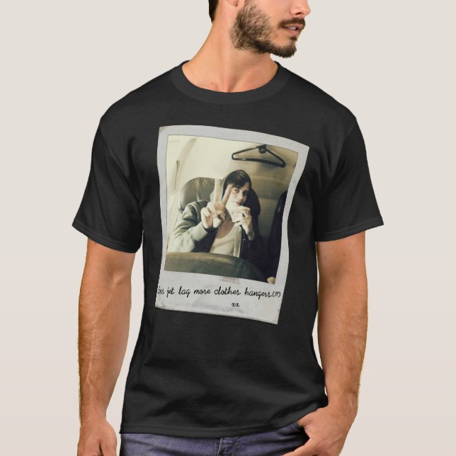 Camiseta Mens Minha Celebridade Favorita Bill Skarsgard Gif (Frente)