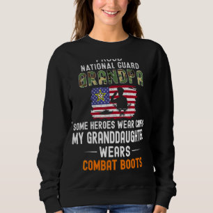 Camiseta Mens Minha neta Veste Combate Boots Nacional