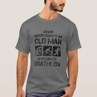 Camiseta Mens Nunca Subestimam Um Velho Que Pode Fazer Três