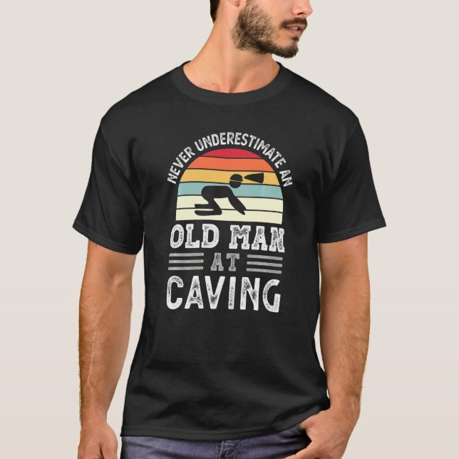 Camiseta Mens Nunca Subestimaram Um Velho A Cair Fath (Frente)