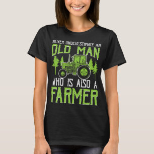 Camiseta Mens Nunca subestime um velho que também é