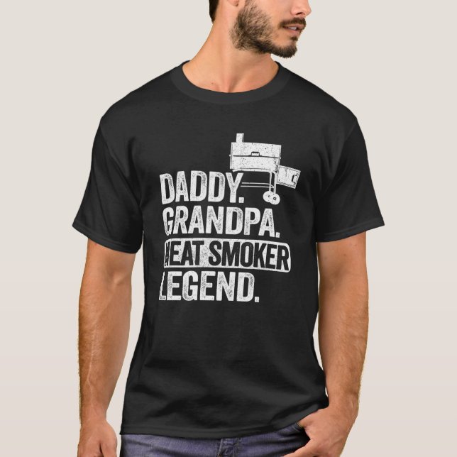 Camiseta Mens Pai Vovô Carne Fumante Legenda Fumante Grilld (Frente)