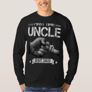 Camiseta Mens Pela Primeira Vez Tio 2022 Por Promovido Ao T