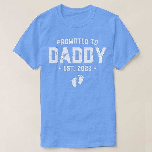 Camiseta Mens Promoted To Daddy Est  (Frente do Design)