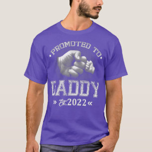Camiseta Mens Promovidos para o Pai 2022 serão em breve No