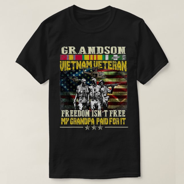 Camiseta Mens Proud Grandson Of Vietnam Veterans  Freedom I (Frente do Design)