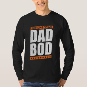 Camiseta Mens trabalhando no meu Pai Pai Pai Pai D