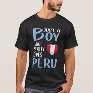 Camiseta Mens Viagem Dom Apenas Um Menino Que Ama O Peru
