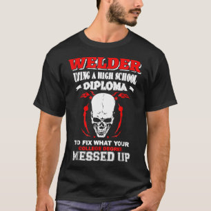 Camiseta Mens Welder Usando Um Diploma De Segundo grau Para
