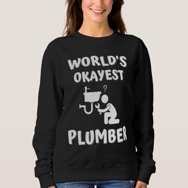 Camiseta Mens Worlds Okayest Plumber (Frente)