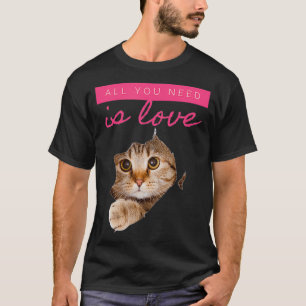 Camiseta Mensagem de Amor de Kitten Escondido