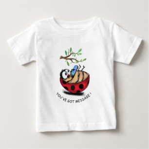 Camiseta Mensagem de Digitação de Ladybug no Telefone - A