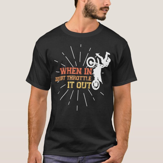 Camiseta Mente Quando Em Dúvida Aperta-O Para Fora Da Camad (Frente)
