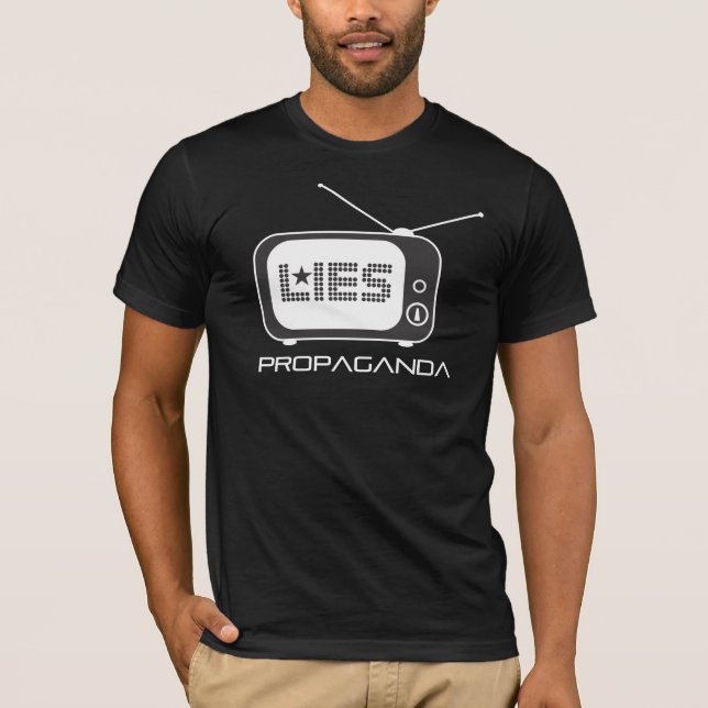 Camiseta Mentiras dos meios do grosso da população (Frente)