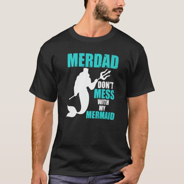 Camiseta Merdad Sereia Pai de Segurança Aniversário 1 (Frente)