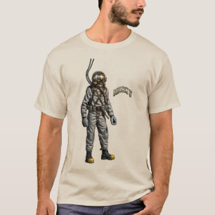 Camiseta Mergulhador Antigo Usando um Capacete de Mergulho