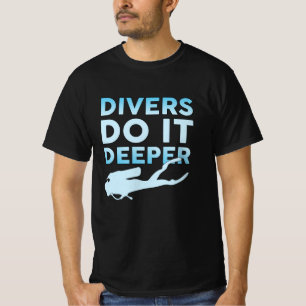 Camiseta Mergulhadores Fazem Mergulho Mais Profundo No Mar 