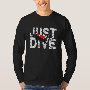 Camiseta Mergulhe debaixo d'água mergulhando