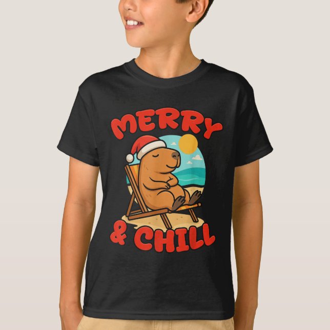Camiseta Merry And Chill Capybara _ Funny Cute Capybara San (Frente)